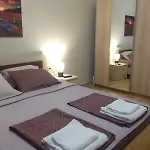 아파트 Harmani Apartcomplex Onegin Ii 5 - Free Parking 소조폴