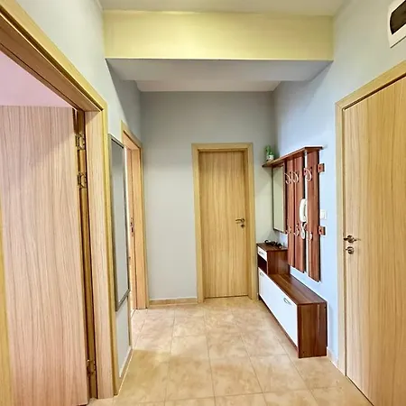 Harmani Apartcomplex Onegin Ii 5 - Free Parking Apartman *