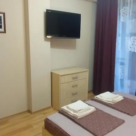 Harmani Apartcomplex Onegin Ii 5 - Free Parking Apartman